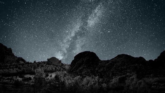 本人女20,平胸跟男生一样怎么办 ?